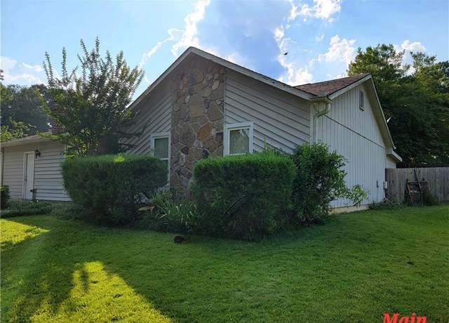 Property at 4906 Kellys Mill Dr NW, Lilburn, GA 30047, 3 beds, 2 baths