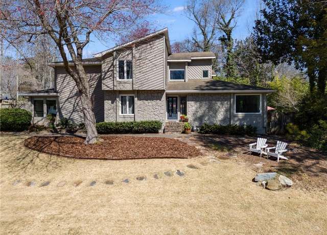 Property at 3261 Turtle Lake Ct SE, Marietta, GA 30067, 4 beds, 3 baths