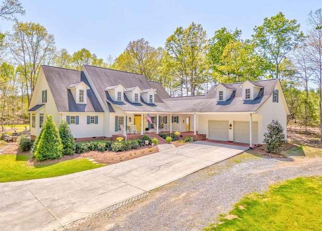 Property at 6095 Blacks Bluff Rd, Cave Spring, GA 30124, 4 beds, 3 baths