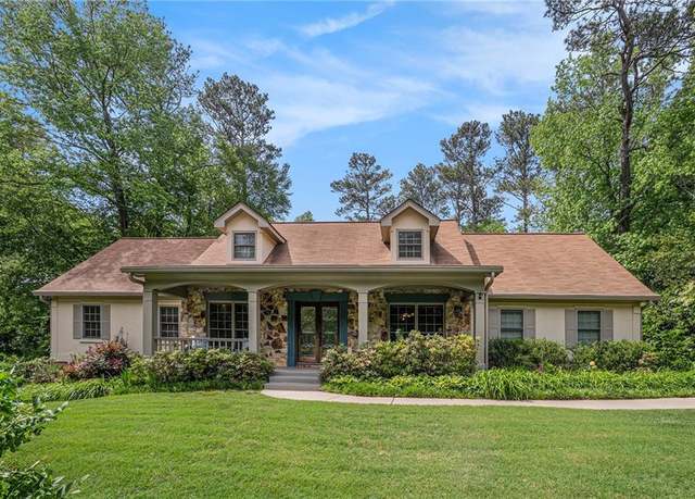 Property at 351 Old Orchard Ct, Marietta, GA 30068, 6 beds, 4.5 baths
