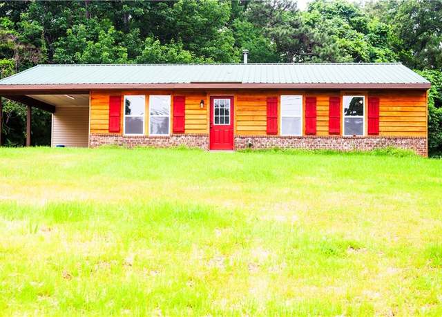 Property at 3953 Liberty Hill Rd, Eastanollee, GA 30538, 3 beds, 1.5 baths