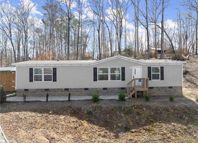 Property at 3241 Hidden Valley Rd, Gainesville, GA 30506, 3 beds, 2 baths