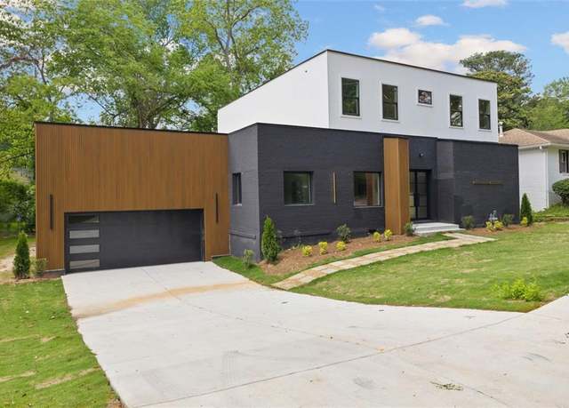 Property at 223 Altoona Pl SW, Atlanta, GA 30314, 5 beds, 4 baths