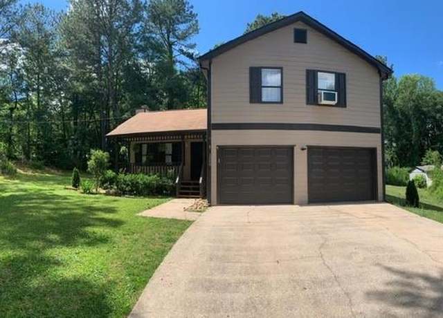 Property at 1500 Country Ct, Auburn, GA 30011, 3 beds, 2 baths
