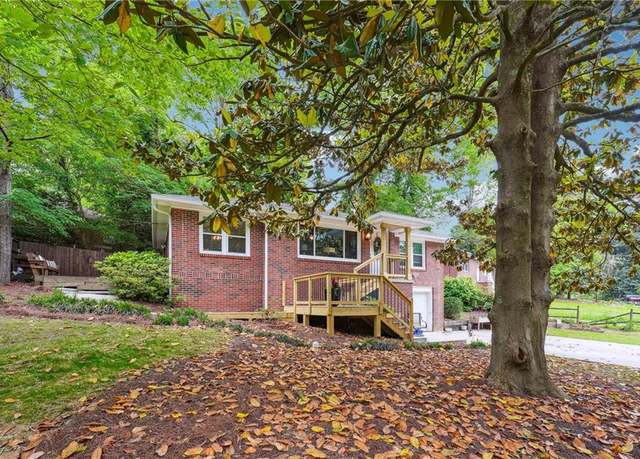Property at 2771 Stonecreek Rd SE, Smyrna, GA 30080, 3 beds, 2 baths