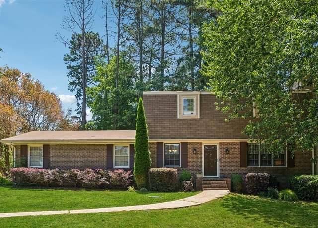 Property at 461 Village Green Ct SW, Lilburn, GA 30047, 3 beds, 2.5 baths