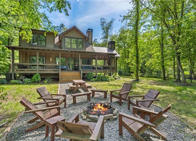 Property at 496 Silver Creek Rd, Blue Ridge, GA 30513, 3 beds, 2.5 baths