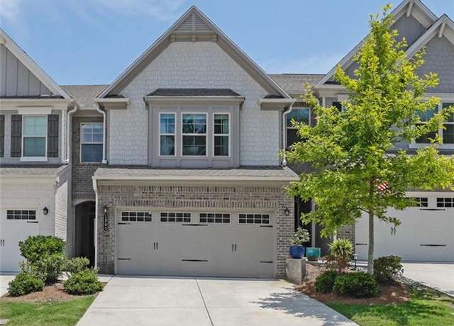 Property at 1969 Lanier Harbor Pt, Buford, GA 30518, 3 beds, 2.5 baths