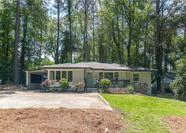 Property at 1992 Cascade Rd SW, Atlanta, GA 30311, 3 beds, 2 baths