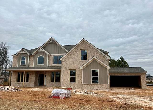 Property at 4010 Sierra Vista Cir, Cumming, GA 30040, 5 beds, 4 baths