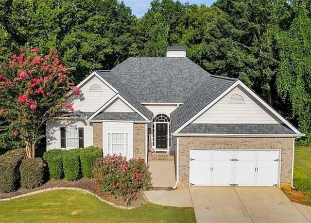 Property at 5915 Windsorcreek Dr, Douglasville, GA 30135, 3 beds, 2 baths