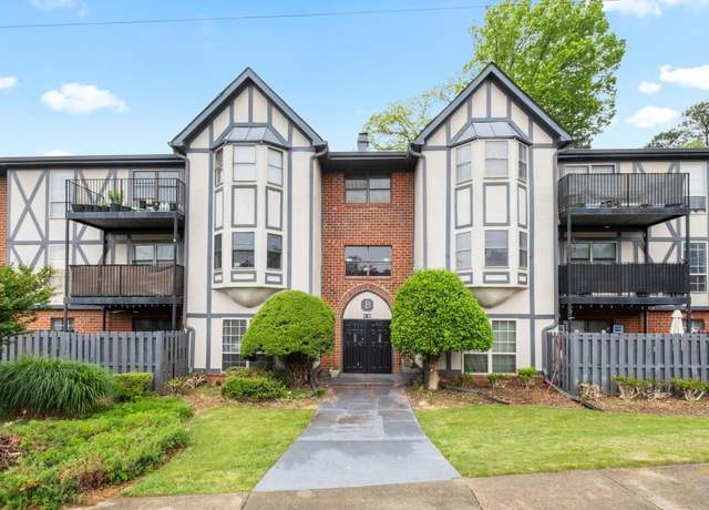 Property at 6851 Roswell Rd Unit B15, Sandy Springs, GA 30328, 3 beds, 2 baths