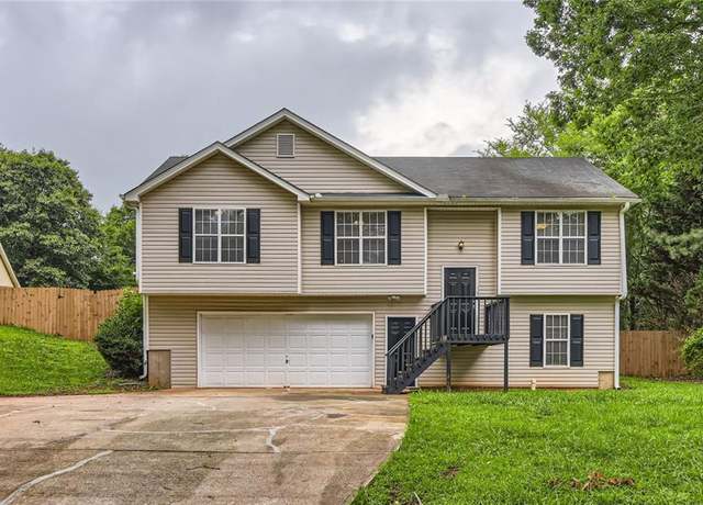 Property at 275 Mountain Way, Covington, GA 30016, 4 beds, 2 baths