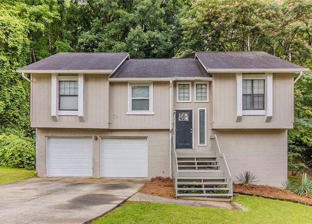 Property at 482 Tarragon Way SW, Atlanta, GA 30331, 4 beds, 3 baths
