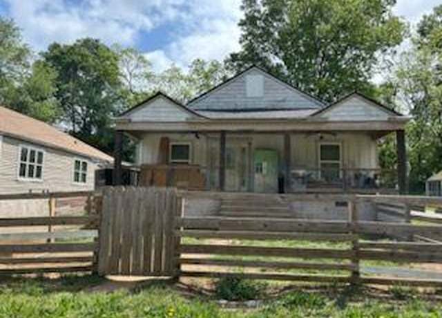 Property at 318 N 15th St, Griffin, GA 30223, 3 beds, 1.5 baths