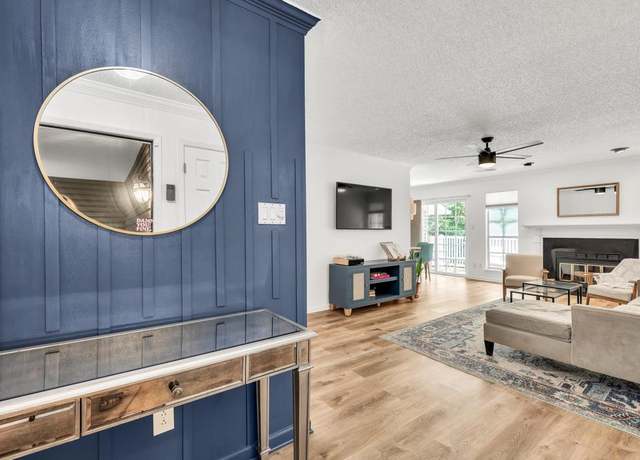 Property at 1750 Clairmont Rd #32, Decatur, GA 30033, 2 beds, 2 baths