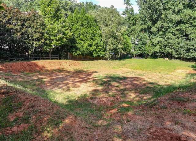 Property at 383 Westside Dr, Roswell, GA 30075