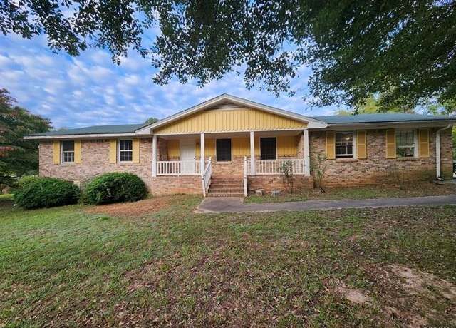 Property at 25 Bryans Dr, Mcdonough, GA 30252, 3 beds, 2 baths