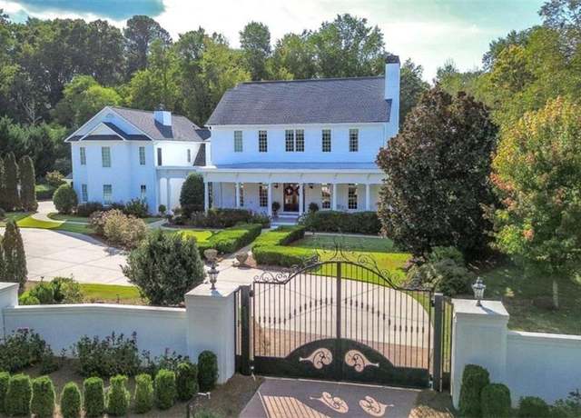Property at 132 Holsenbeck School Rd, Winder, GA 30680, 3 beds, 4 baths