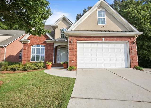 Property at 8602 Spivey Village Trl, Jonesboro, GA 30236, 4 beds, 2.5 baths