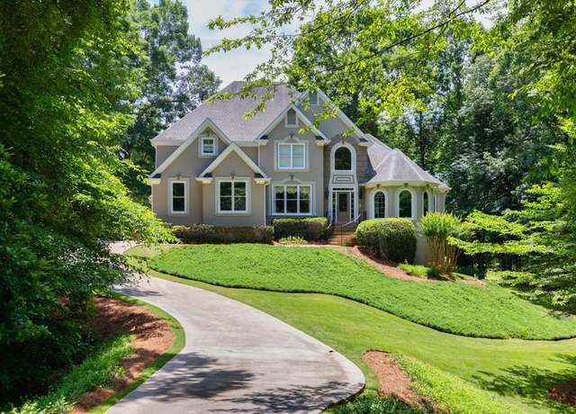 Property at 4225 Dunham Park, Flowery Branch, GA 30542, 5 beds, 4.5 baths