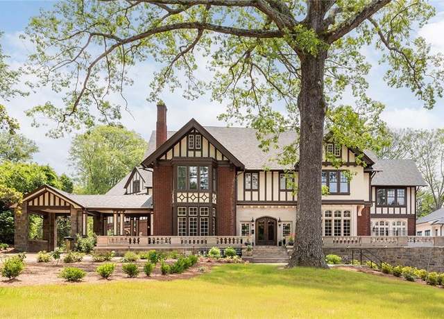 Property at 1585 S Ponce DE Leon Ave NE #19, Atlanta, GA 30307, 3 beds, 3.5 baths