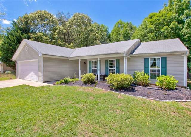 Property at 333 Ivy Hills Cir, Mount Airy, GA 30563, 3 beds, 2 baths