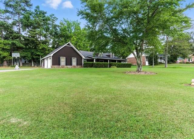 Property at 36 Bent Oak Trl NW, Rome, GA 30165, 3 beds, 2 baths