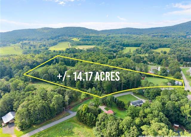Property at 4830 John Burruss Rd, Cumming, GA 30040, 3 beds, 2.5 baths