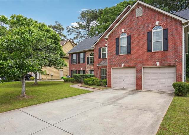 Property at 9744 Musket Ridge Cir, Jonesboro, GA 30238, 5 beds, 4 baths