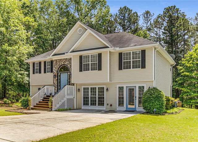 Property at 3835 Annandale Ln, Suwanee, GA 30024, 5 beds, 3 baths