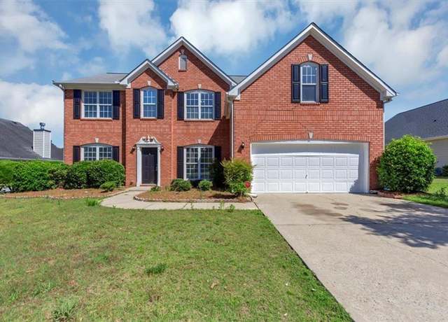 Property at 1685 Great Oaks Dr, Lawrenceville, GA 30045, 5 beds, 3 baths