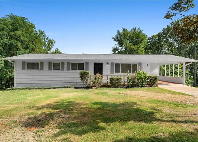 Property at 9 Chestnut St, Cartersville, GA 30120, 3 beds, 2 baths