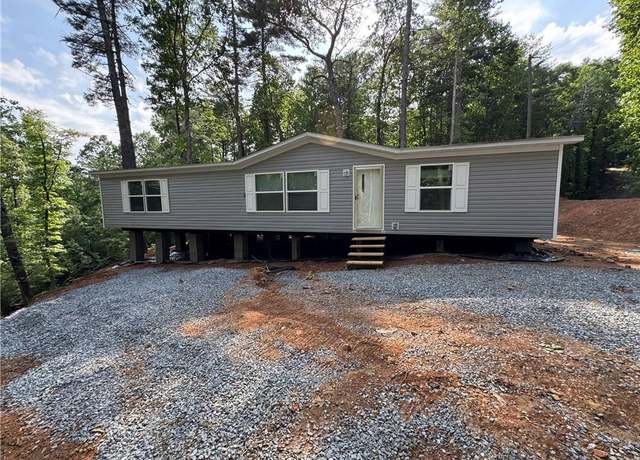 Property at 731 Amber Ln, Ellijay, GA 30540, 3 beds, 2 baths