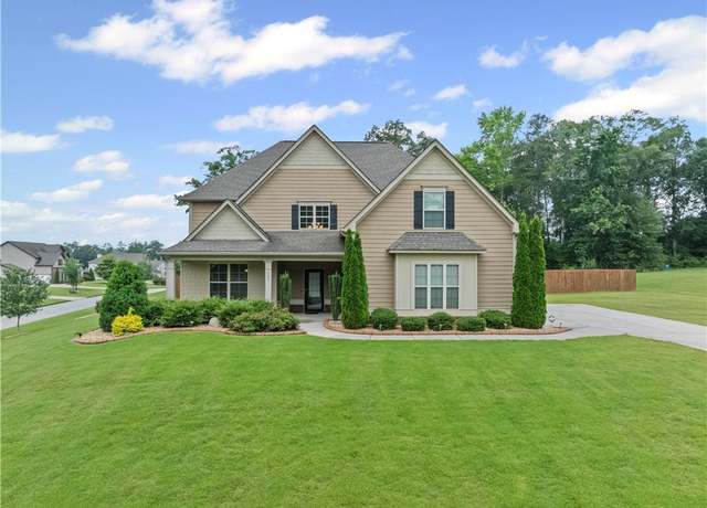Property at 108 Donovan Ave, Locust Grove, GA 30248, 5 beds, 3.5 baths