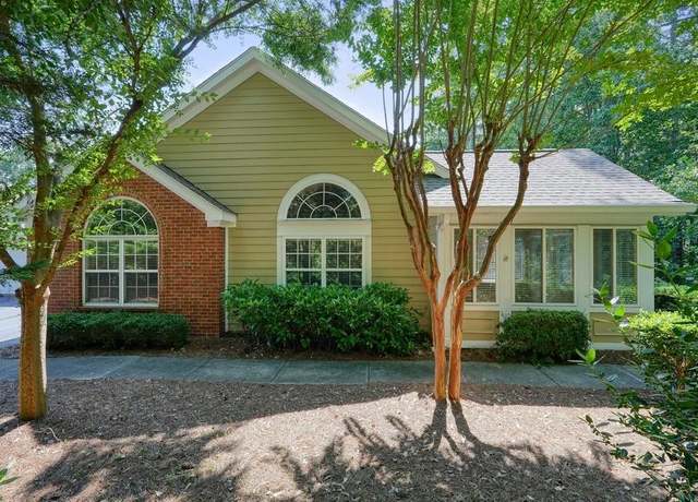 Property at 144 Vintage Club Cir #26, Marietta, GA 30066, 2 beds, 2 baths