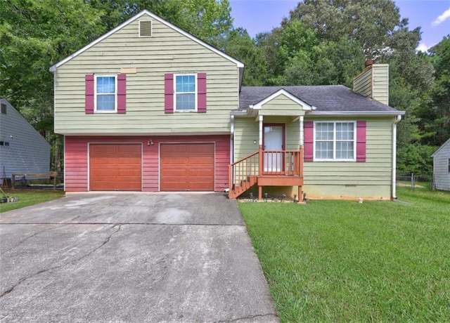 Property at 35 Hampton Oaks Dr, Hampton, GA 30228, 3 beds, 2 baths