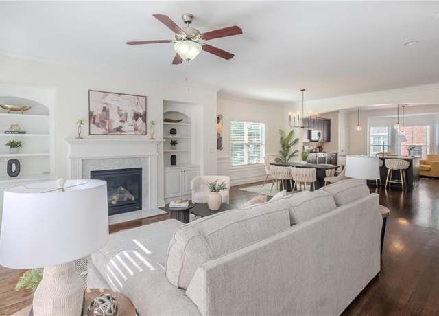 Property at 2171 W Village Ln SE, Smyrna, GA 30080, 4 beds, 3.5 baths