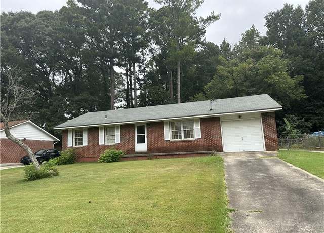 Property at 418 Cameo Dr, Riverdale, GA 30274, 3 beds, 1 bath