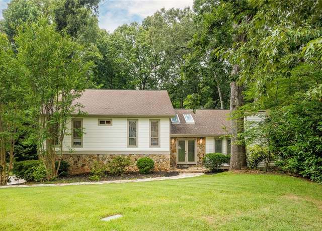 Property at 525 Spender Trce, Sandy Springs, GA 30350, 4 beds, 3 baths