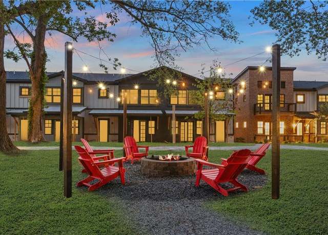 Property at 947 Willingham Dr #2, Hapeville, GA 30354, 3 beds, 2.5 baths