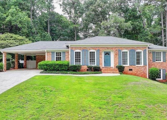 Property at 1744 Chateau Dr, Dunwoody, GA 30338, 3 beds, 2 baths