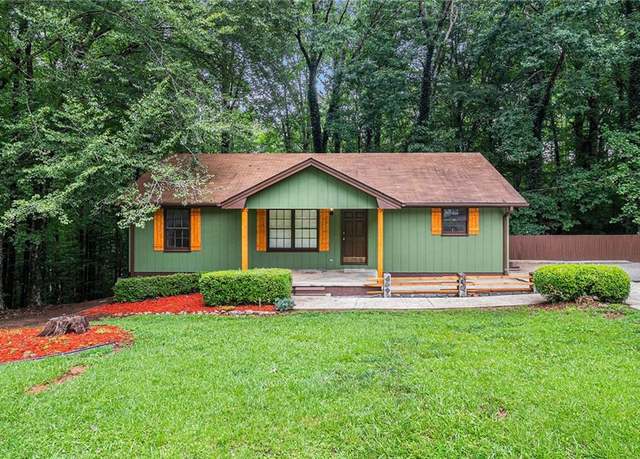 Property at 532 Watson St, Toccoa, GA 30577, 4 beds, 2 baths