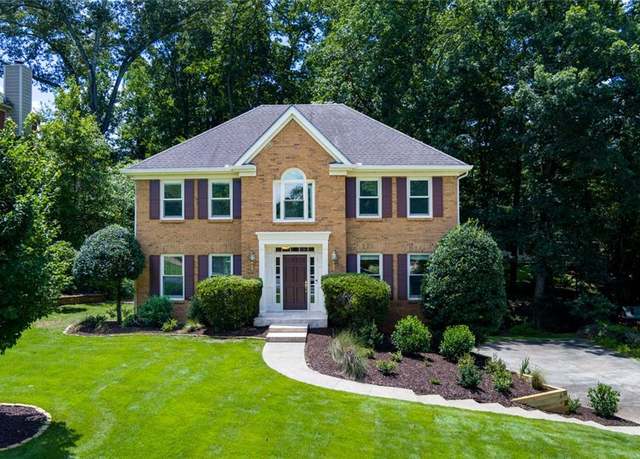 Property at 4142 Bellflower Ct NE, Roswell, GA 30075, 4 beds, 2.5 baths