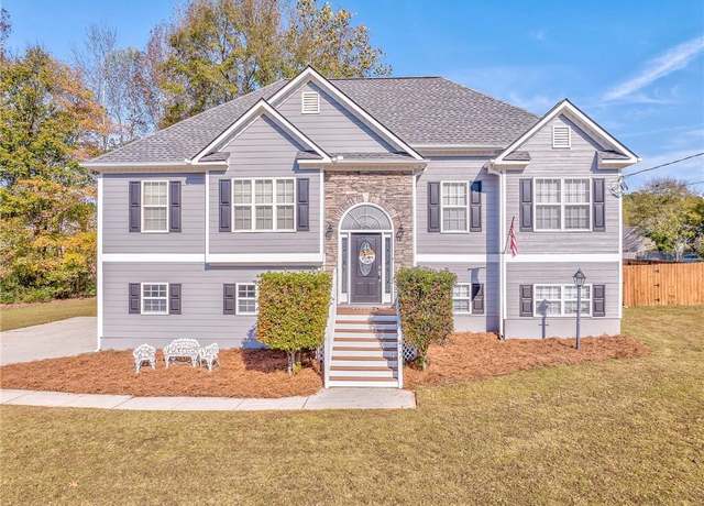 Property at 943 Creek Run, Temple, GA 30179, 3 beds, 2 baths