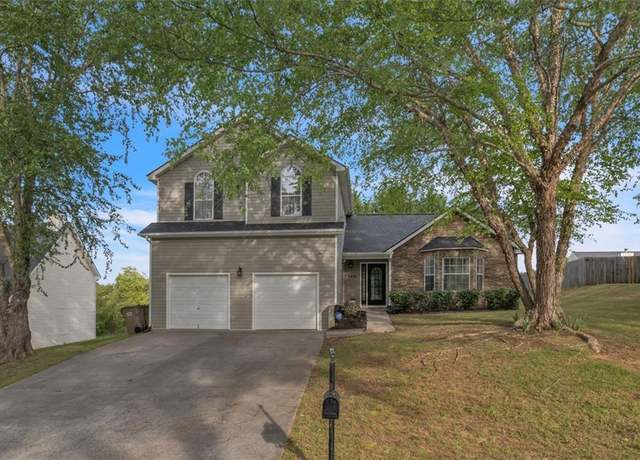 Property at 831 Kendall Park Dr, Winder, GA 30680, 3 beds, 2.5 baths