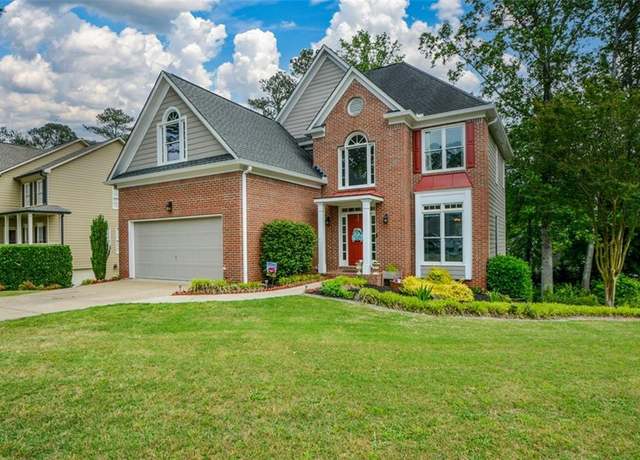 Property at 2002 Fairbrook Ln, Woodstock, GA 30189, 5 beds, 3.5 baths