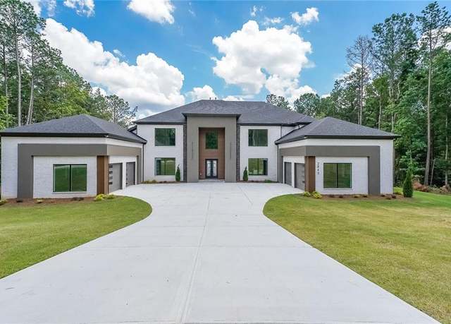 Property at 2843 N Bogan Rd, Buford, GA 30519, 5 beds, 5.5 baths