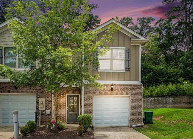 Property at 3271 Pennington Dr, Stonecrest, GA 30038, 3 beds, 2.5 baths
