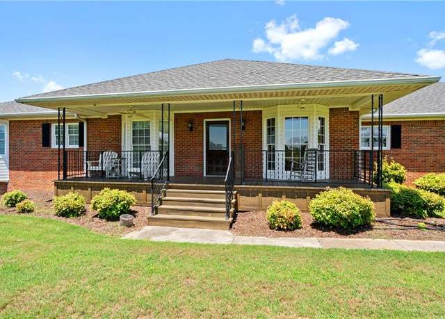 Property at 121 Holloway Rd NW, Adairsville, GA 30103, 3 beds, 3 baths